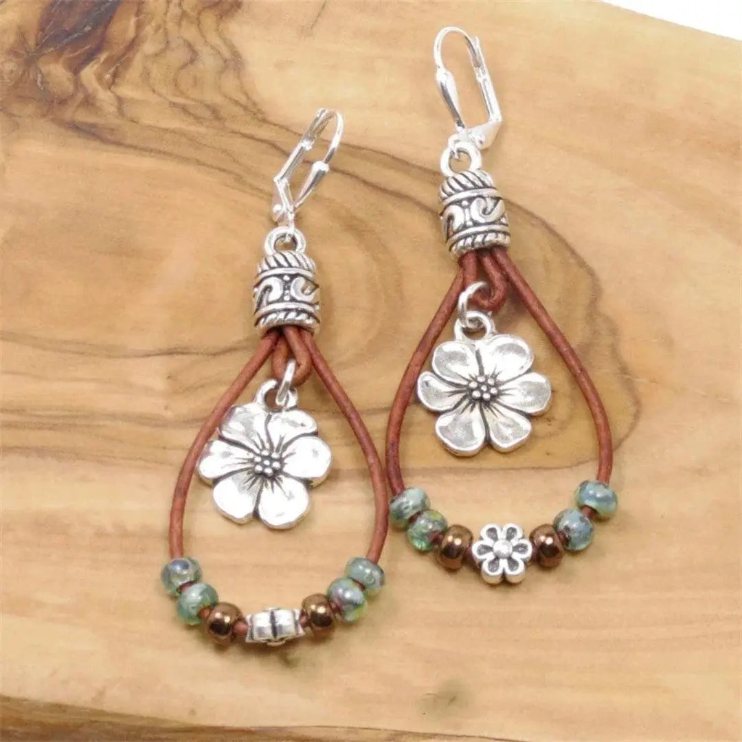 1+1 Offer: Vintage Floral Leather Earrings