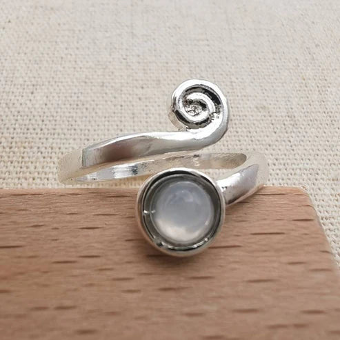 Vintage Moonstone Spiral Ring