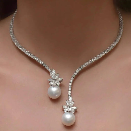 1+1 Offer: Elegant shiny necklace with pearls made of silver