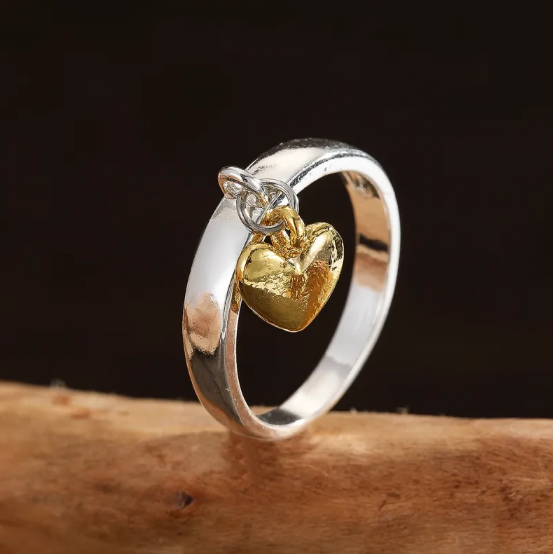 Retro Statement Women’s Ring