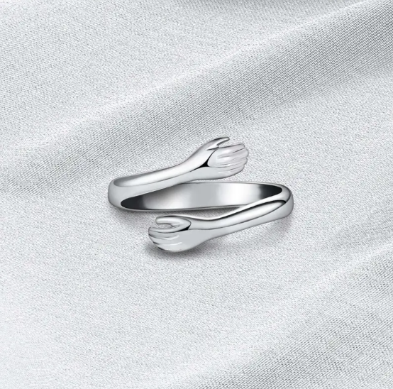 Hug Shaped Adjustable Finger Ring