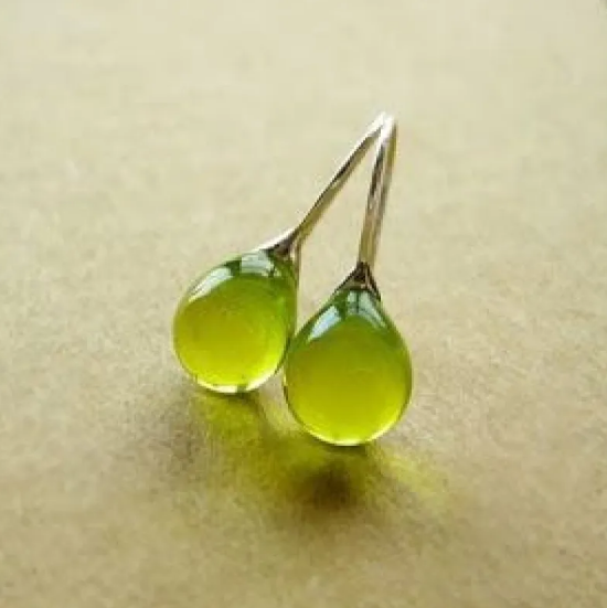 Inlaid Opal Fashion Earrings