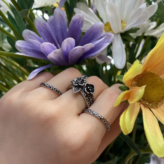 British Garden Honeycomb Ring Set