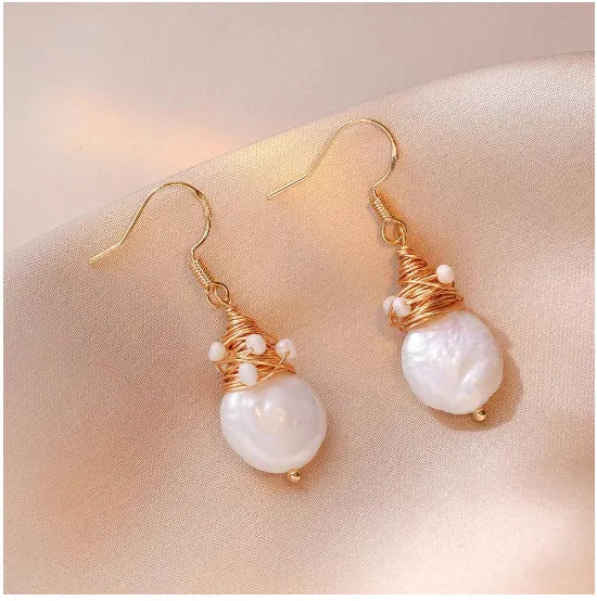 Retro Freshwater Pearl Special-Shaped Earrings