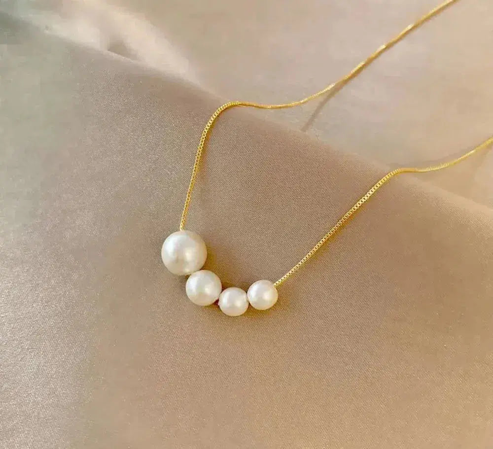 Gold freshwater pearl necklace