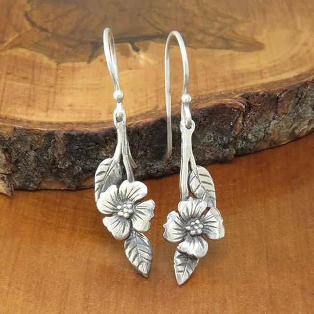 1+1 Offer: Vintage Silver Rose Earrings