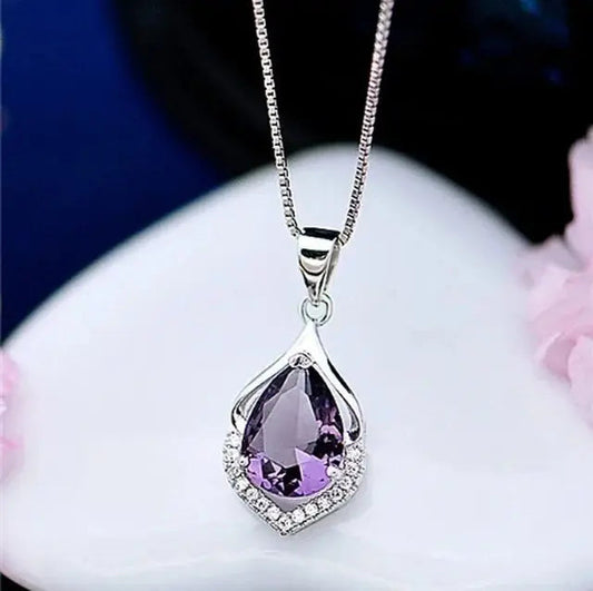 1+1 Offer: Elegant necklace with purple crystal