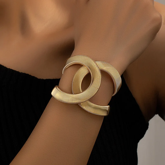 1+1 Offer: Elegant Dual Golden Bracelet