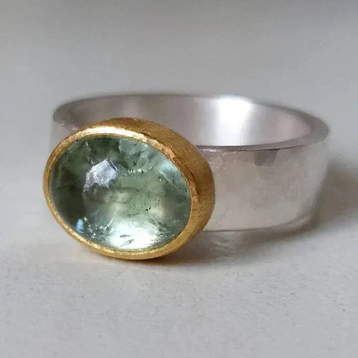 1+1 Offer: Green ring with rounded stone, Vintage