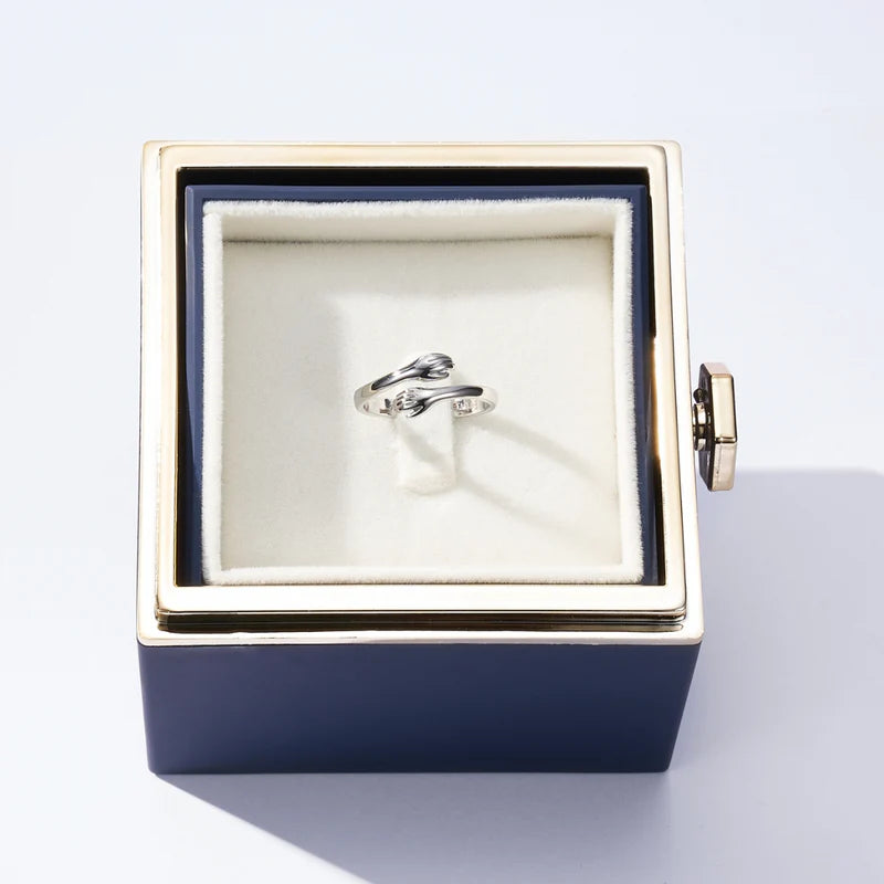Rose Box & Hug Ring