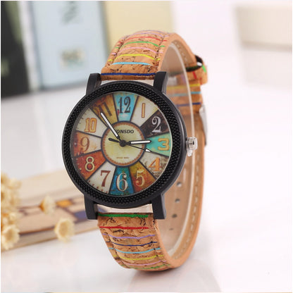 Elegant Vintage Leather Women Quartz Wristwatch Gift