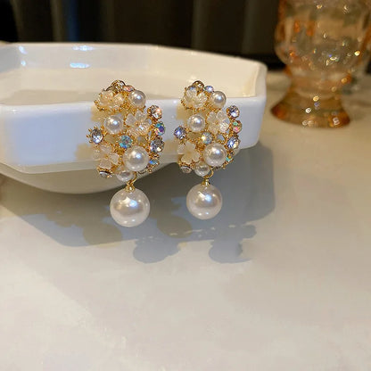 French Style Pearl Flower Earrings