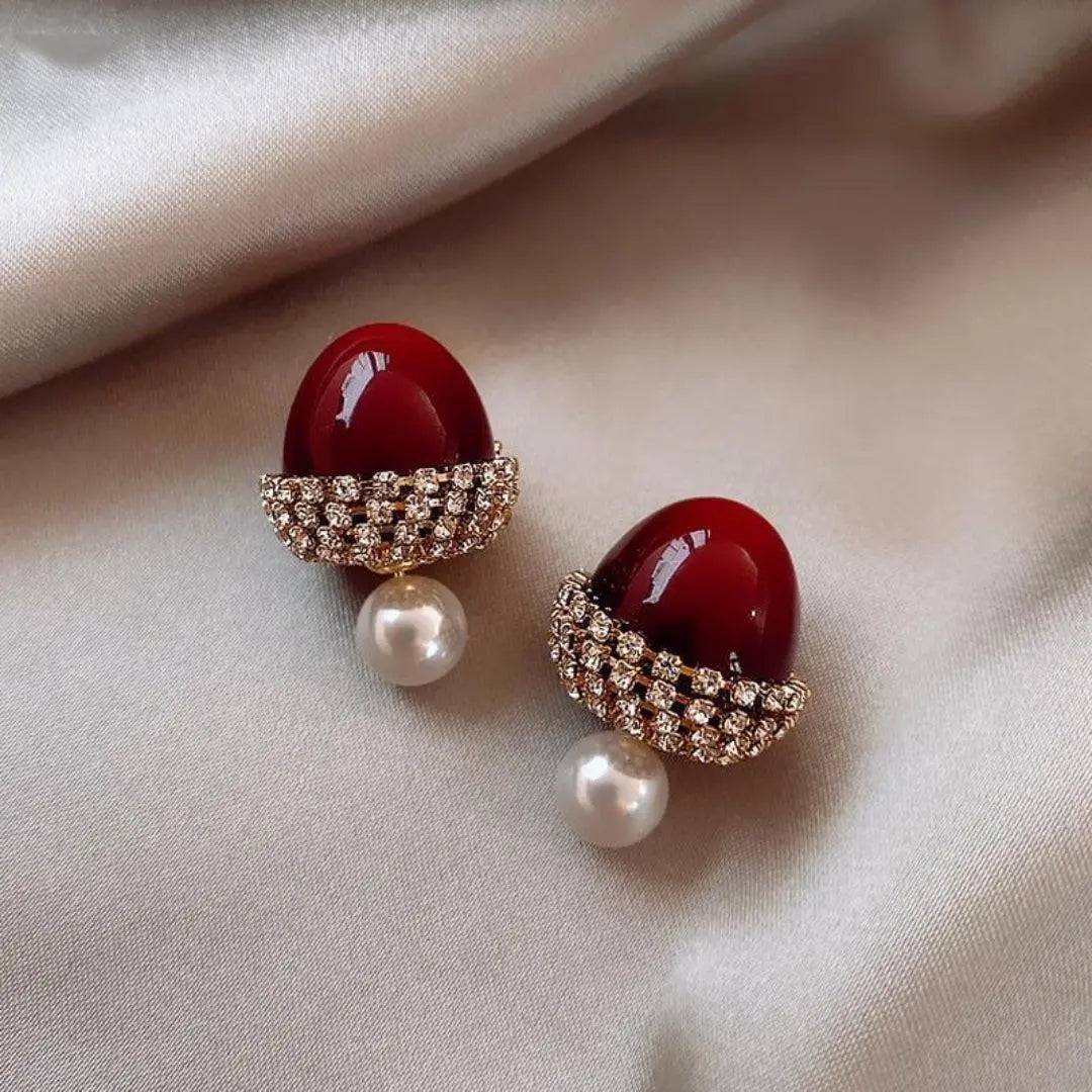 1+1 Offer: Red Hazelnut with Pearls Earrings