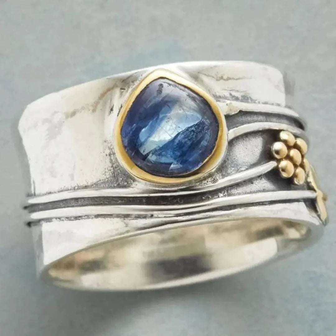 1+1 Offer: Vintage ring with blue stone