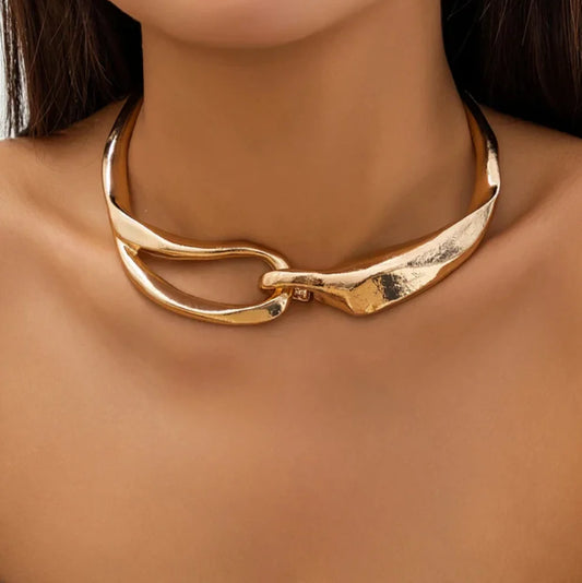 Gold modernist choker