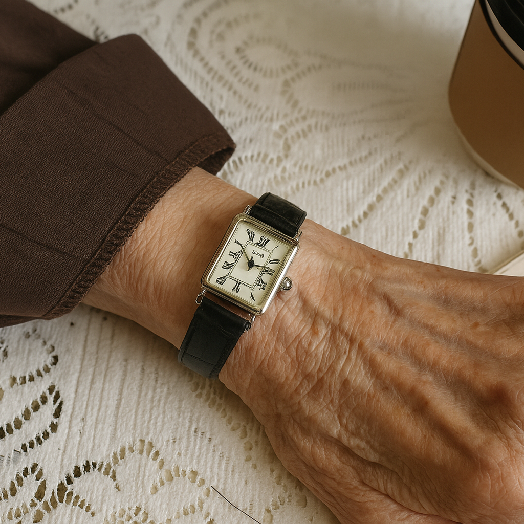 Vintage Leather Dial Timepiece with Retro Detailing