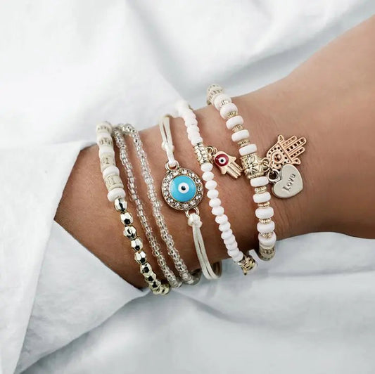 1+1 Offer: Hamsa bracelet bundle
