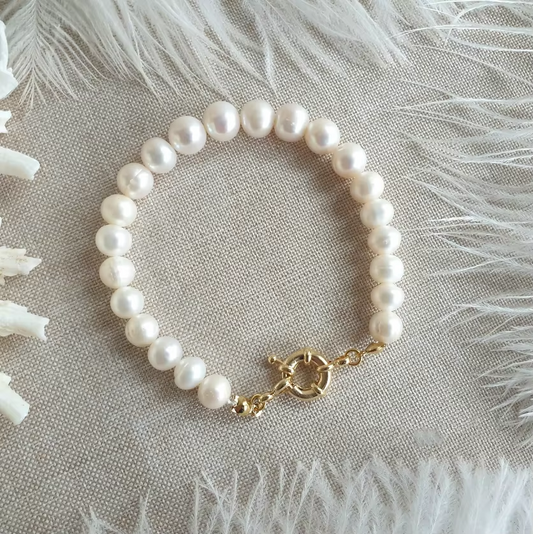1+1 Offer: Vintage Barroque Pearl Bracelets