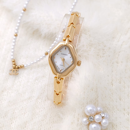 Elegant Diamond Bracelet Watch For Timeless Women Style