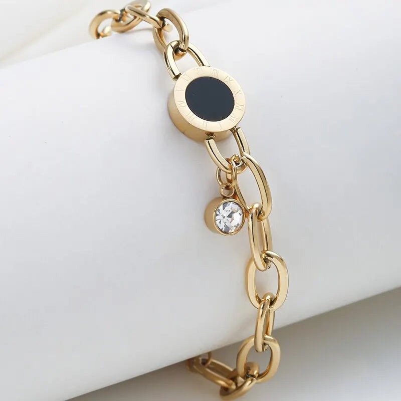 Nicole | Trendy Pendant Bracelet