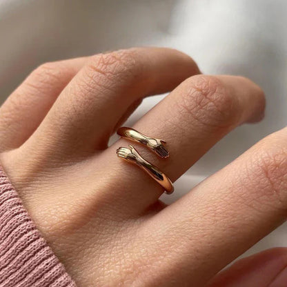 Hug Shaped Adjustable Finger Ring
