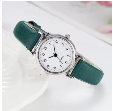 Luxurious Minimalist Dial Ladies Timepiece Silvertone