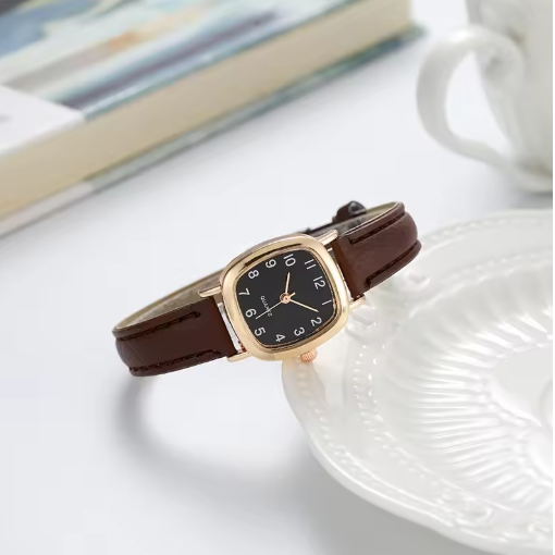 Extravagant Leather Strap Watch With Arabic Numerals
