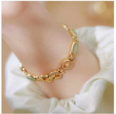 Luxurious Natural Stone Chain Wristwatch with Elegance