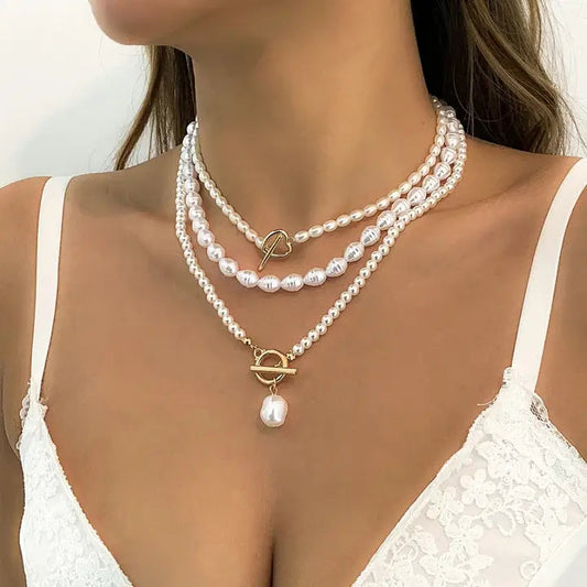 1+1 Offer: Elegant Pearl Necklace