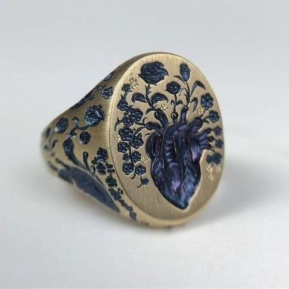 1+1 Offer: Vintage Blue Flower Gold Ring