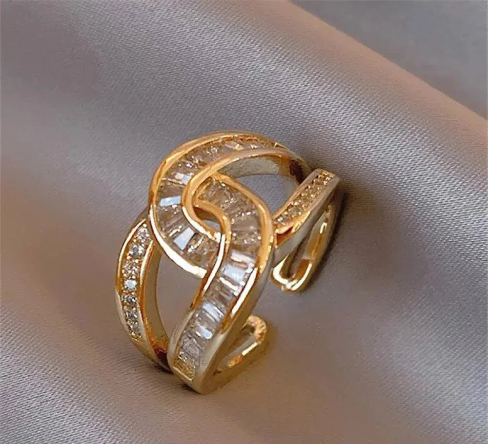 1+1 Offer: Knotted elegant ring
